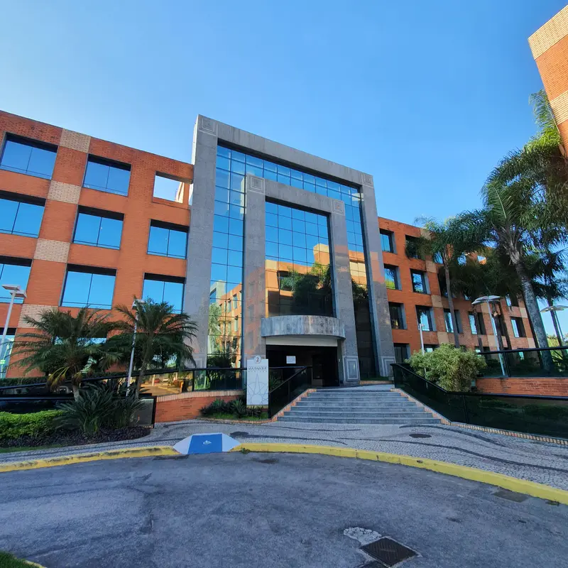 Fachada do Via Parque Offices